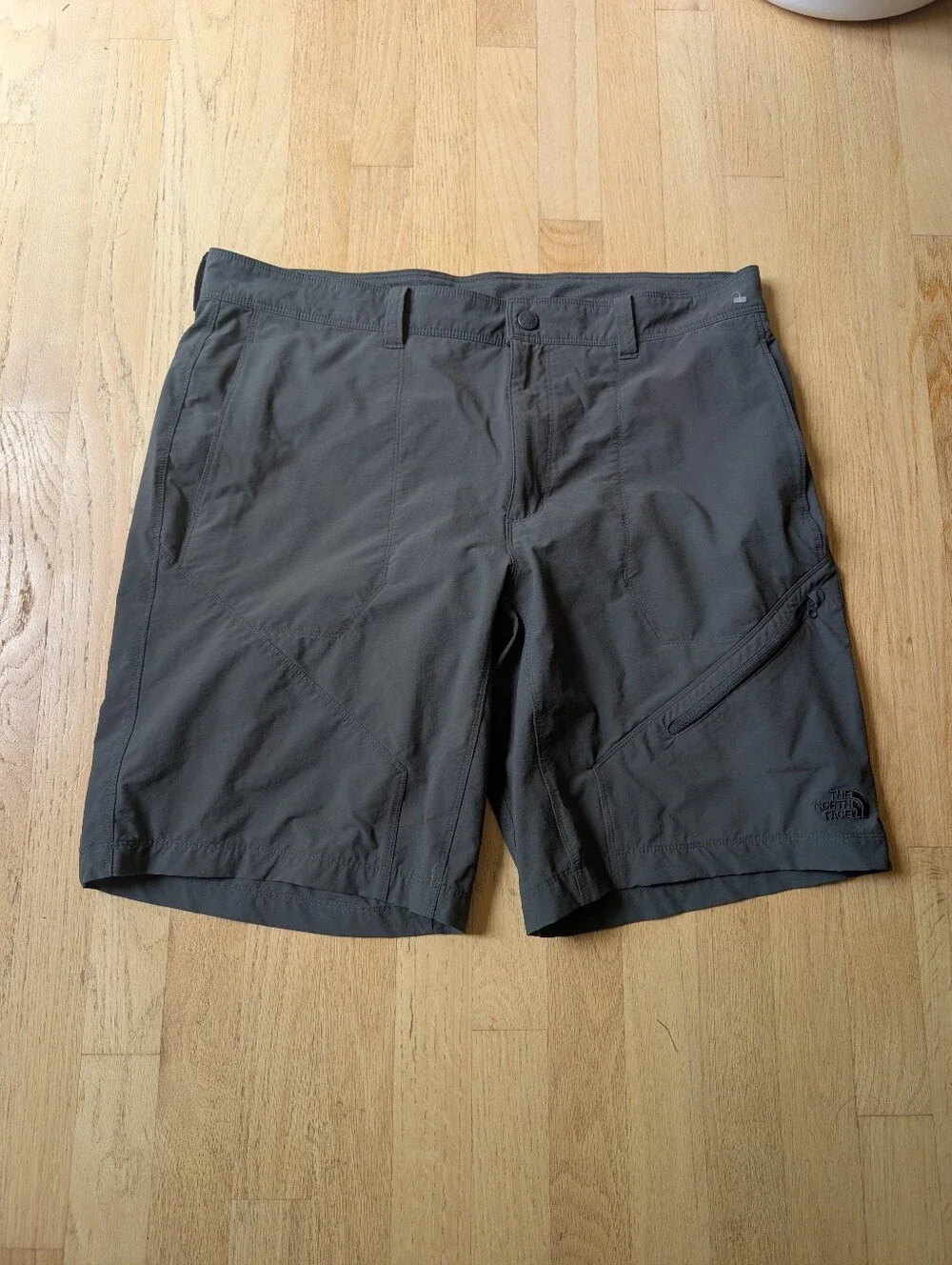 The North Face Men's Charcoal Gray Performance Trail Shorts